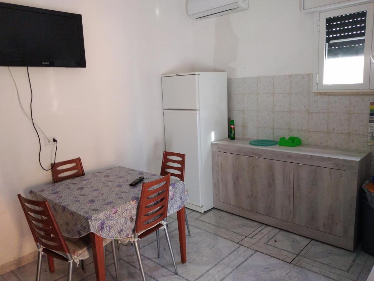 Casa Gialla Mare Del Salento 玛鲁吉奥 外观 照片